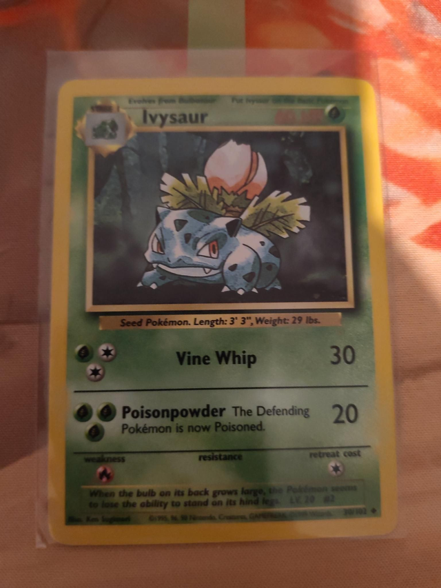 Ivysaur 30/102 Base set 