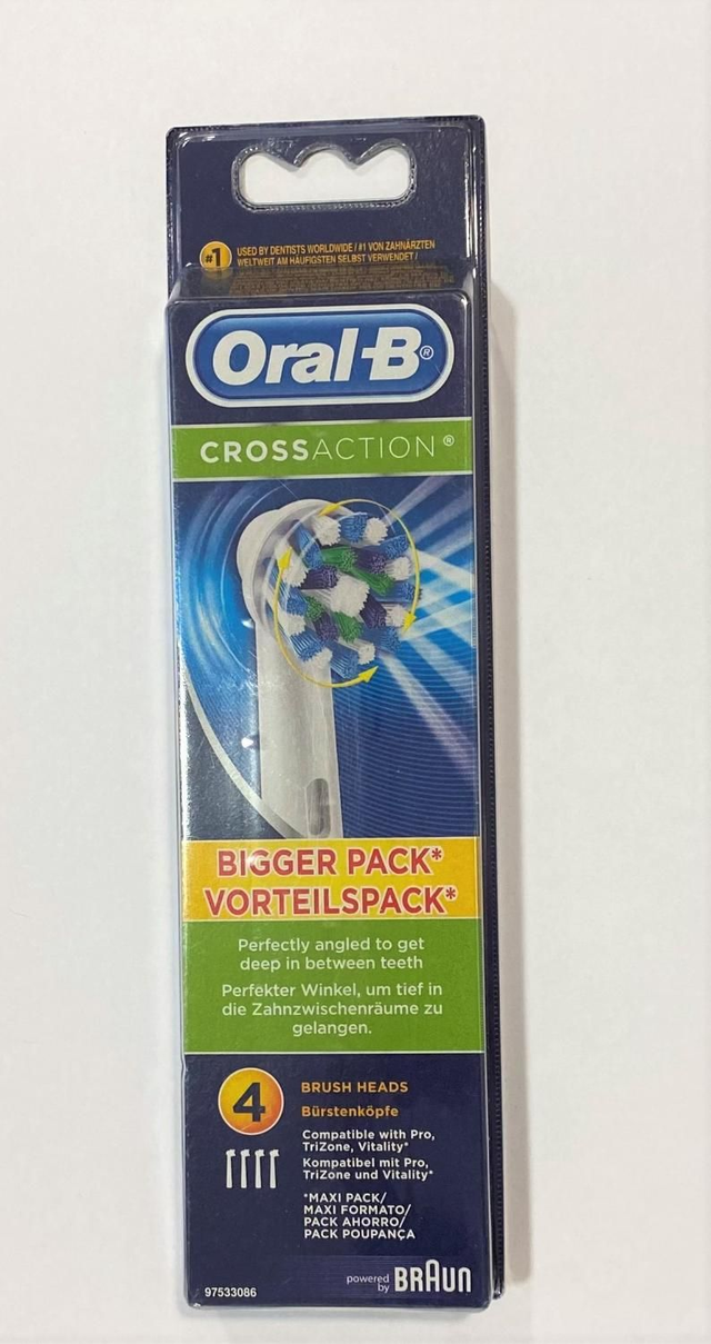 Oral B Cross Action Head - 4 pack.