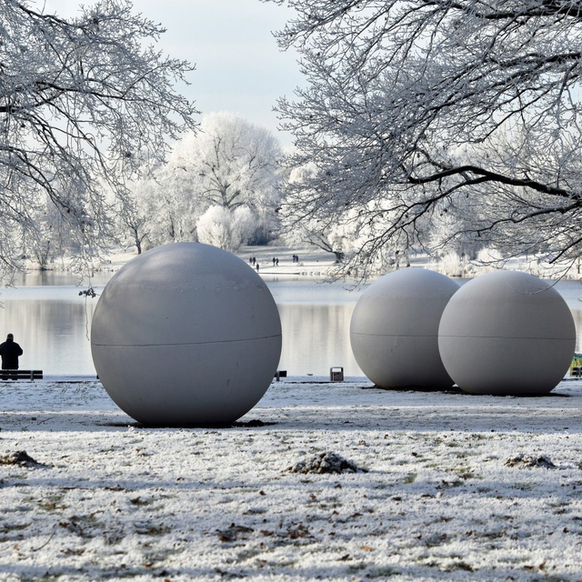Aaseekugeln im Schnee
