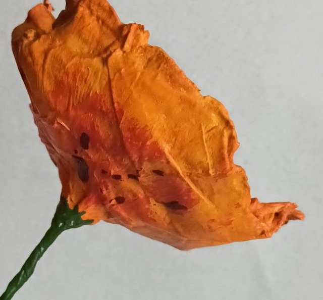 TRIO DE FLEURS ORANGEES , fait main, papier mâché, fleurs éternelle, à offrir ou pour sa décoration