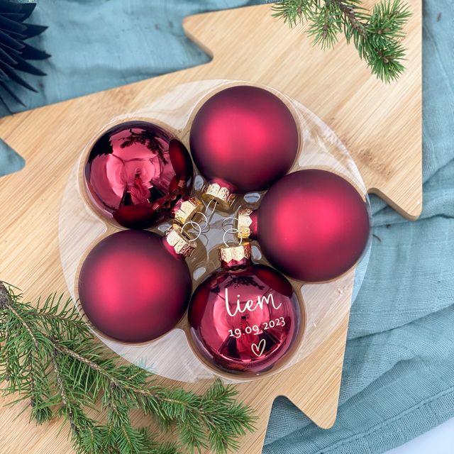 Personalisierte Weihnachtskugeln – Dein Name, dein Weihnachtszauber