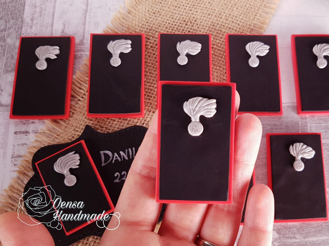 Mostrina o tubolare Carabiniere, modellato a mano in Fimo, personalizzato, made in Italy