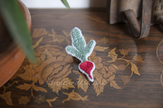 Broche radis