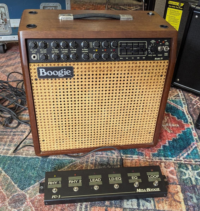 Mesa Boogie MkIV hardwood combo