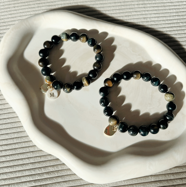 Armband Tigerauge mit 18k Herzanhänger (personalisierbar)