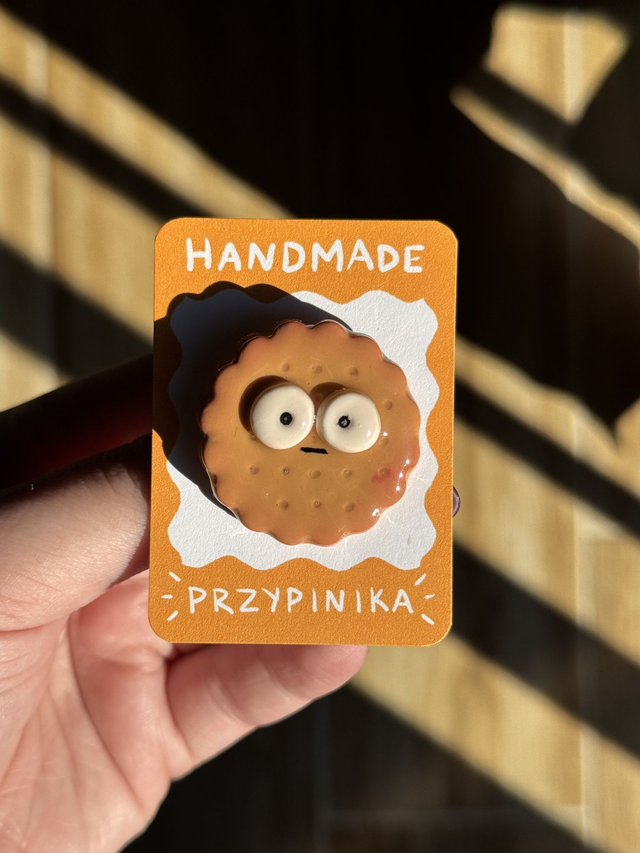 Ciastek 🍪 - przypinka
