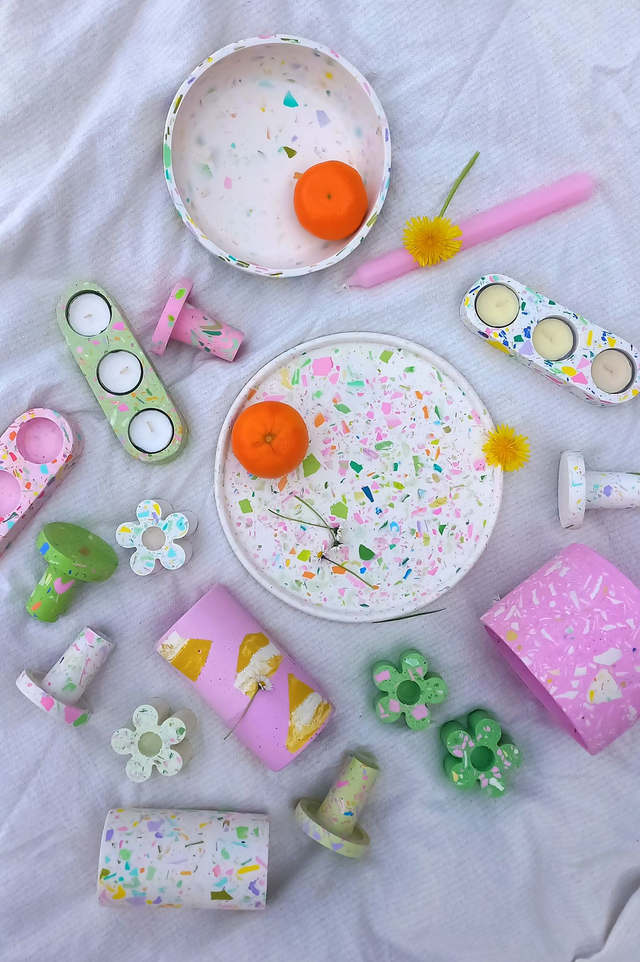 Świecznik kwiat na długą świecę, lastryko, zielony