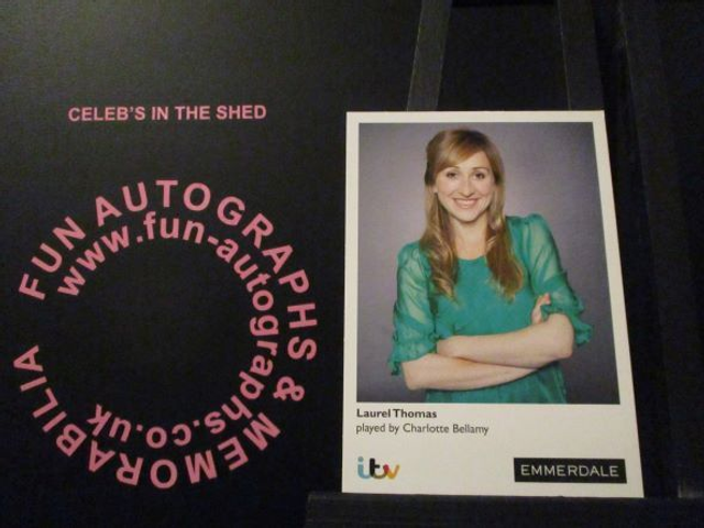 Charlotte Bellamy (Laurel Thomas) Original Emmerdale Coloured Itv Logo Cast Card (SEE PIC)