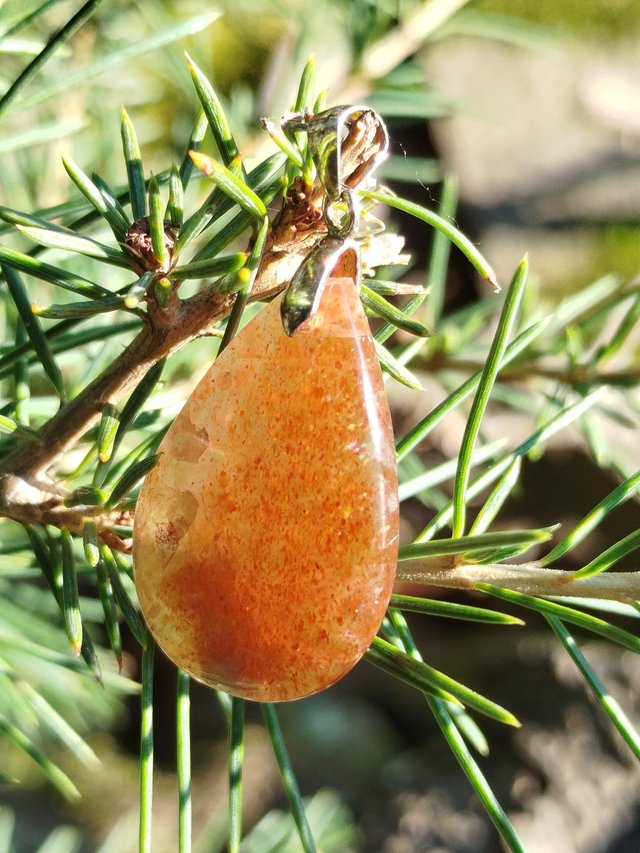 Pendentif Pierre de Soleil/Argent