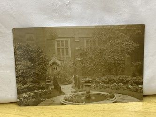 London, Staples Inn, Holborn, Posted 1920 Colonial Series No.1038 Postcard Our Ref A20 £3.00