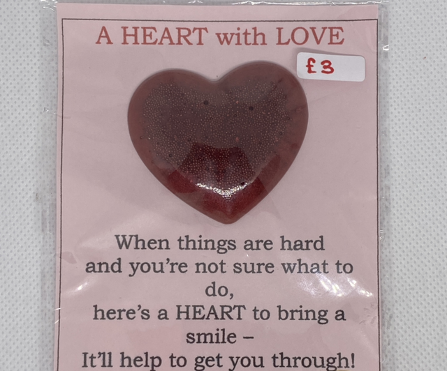 Red wine heart pocket hug 