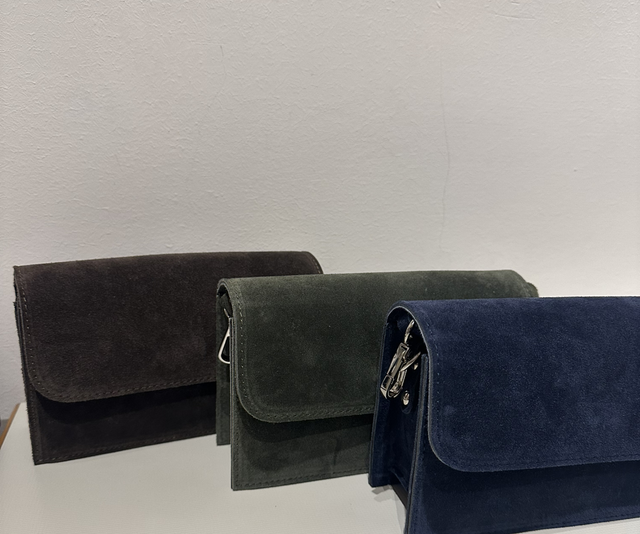 Kleine Ledertasche zum Umhängen