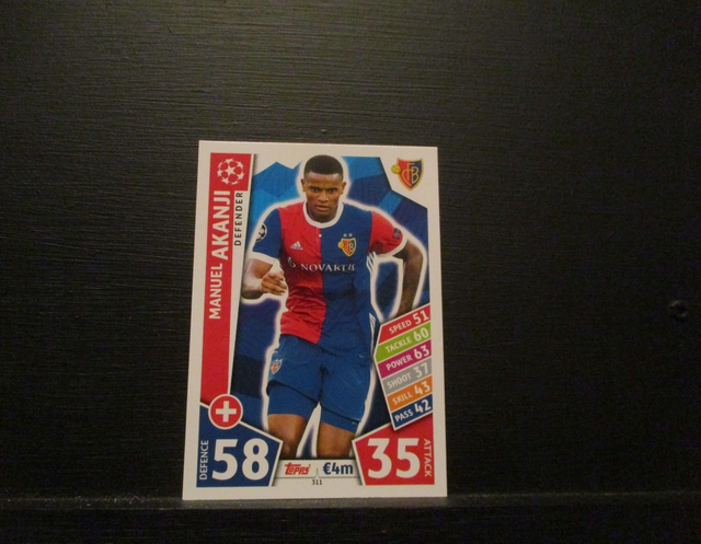 Manuel Akanji - UEFA Champions League Match Attax 2017/18 Original Trading Card #311