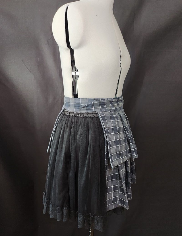 Jupe asymétrique coton à carreaux gris blancs à nouer