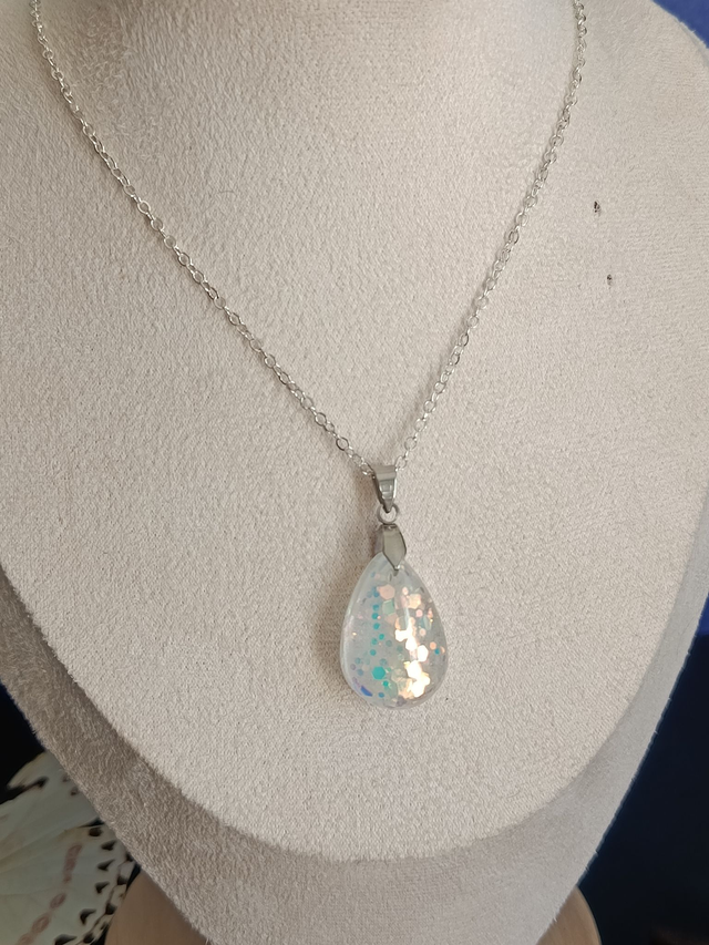 AstreLune – Collier "Goutte de Clarté Lunaire"