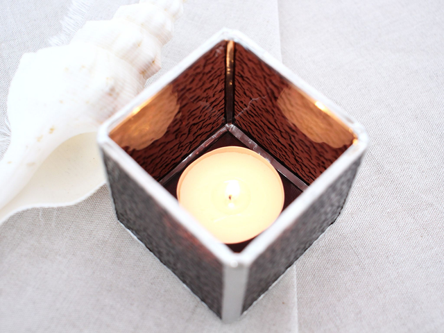 💡Mini Lampe nomade pourpre en vitrail et bois