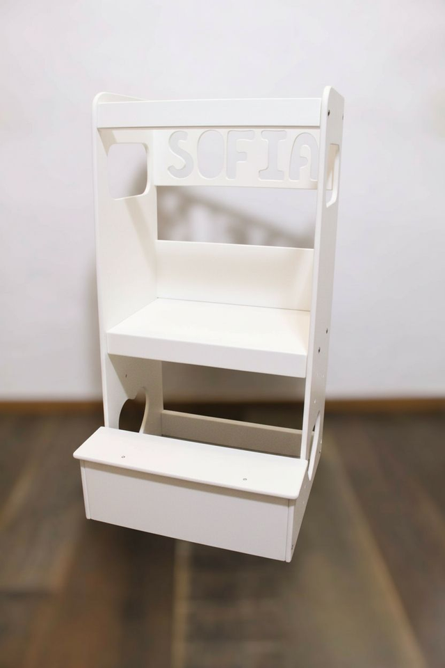 Learning Tower Personalizzabile con nome "CUORE" Regolabile 3 altezze