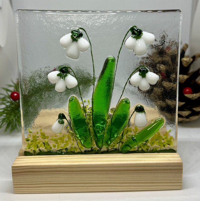 Snowdrop Fused Glass Tealight