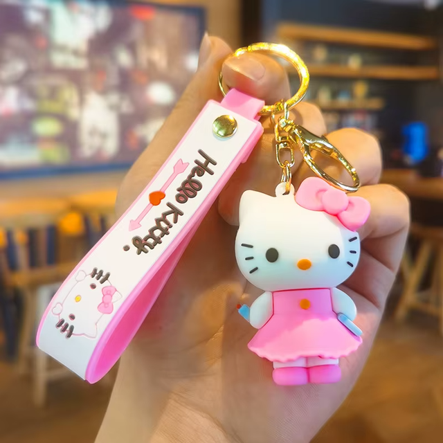 0582 - Hello kitty - met roze jurk