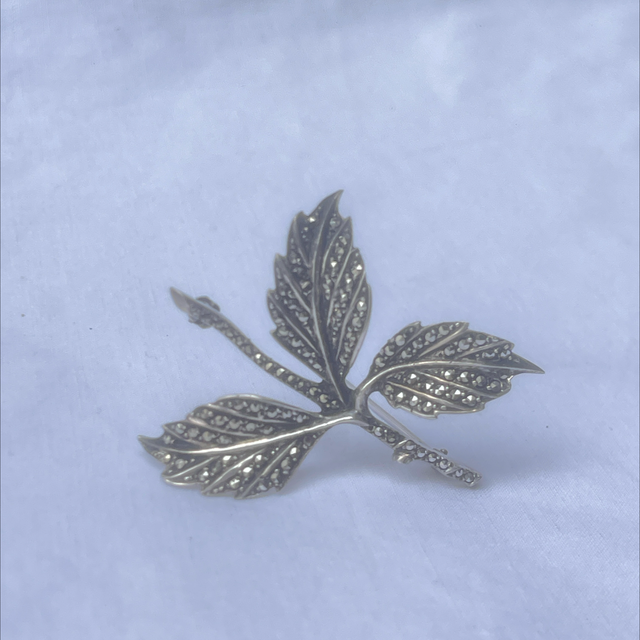 Markasiten Brosche Blätter 935er Silber