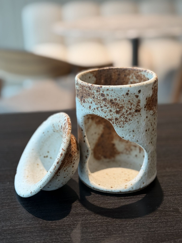 Handmade Ceramic Oil Burner Iron Reactive Glaze