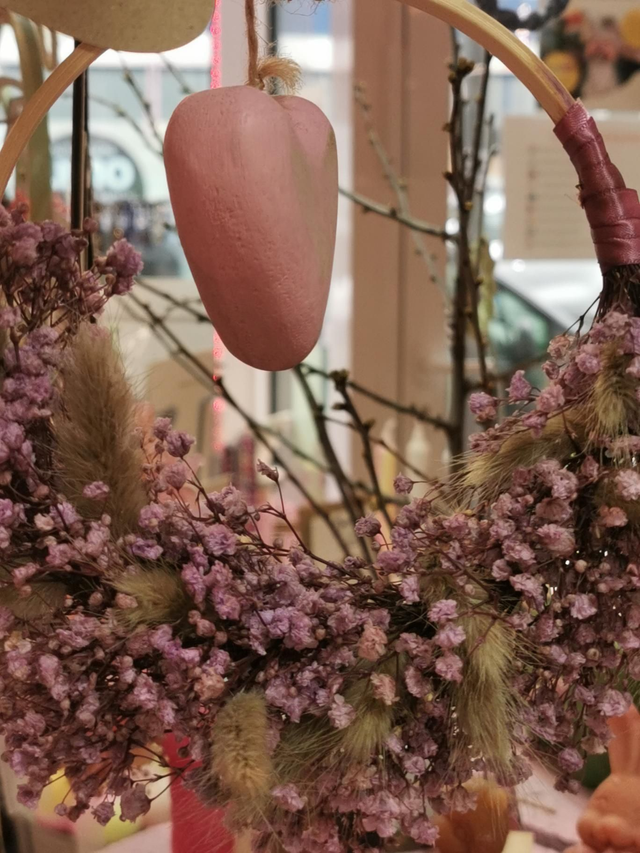 Kleiner Kranz mit rose Herz und lila Schleierkraut