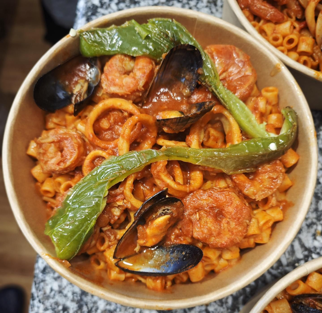 Macarona Fruits de mer