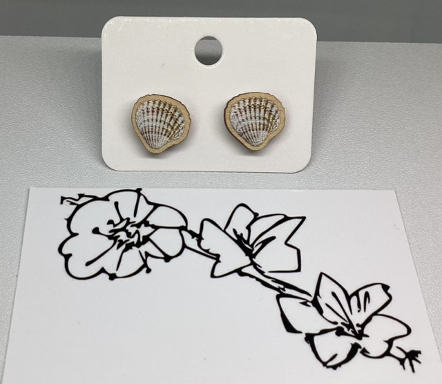 Wooden Shell Stud Earrings 