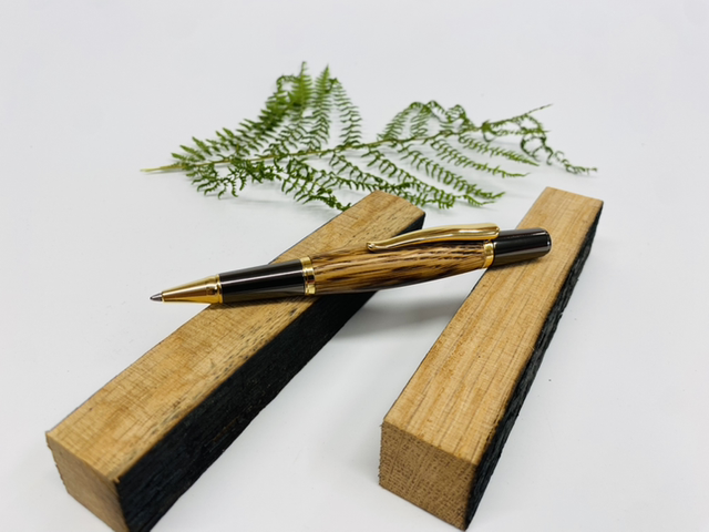 Whiskey Barrel Twist Pen (Gold and Gunmetal)