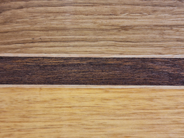 PLANCHE À DÉCOUPER N°135