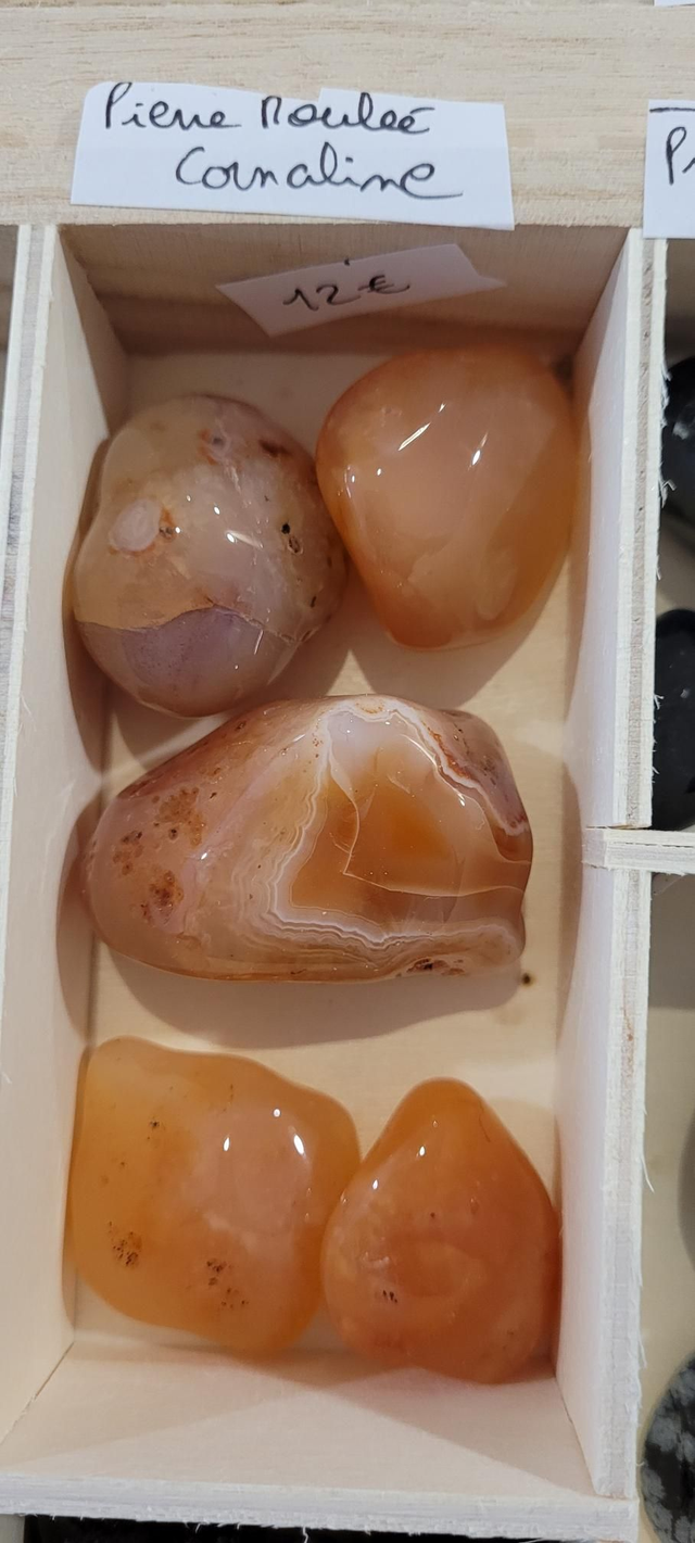 Cornaline pierre roulée 