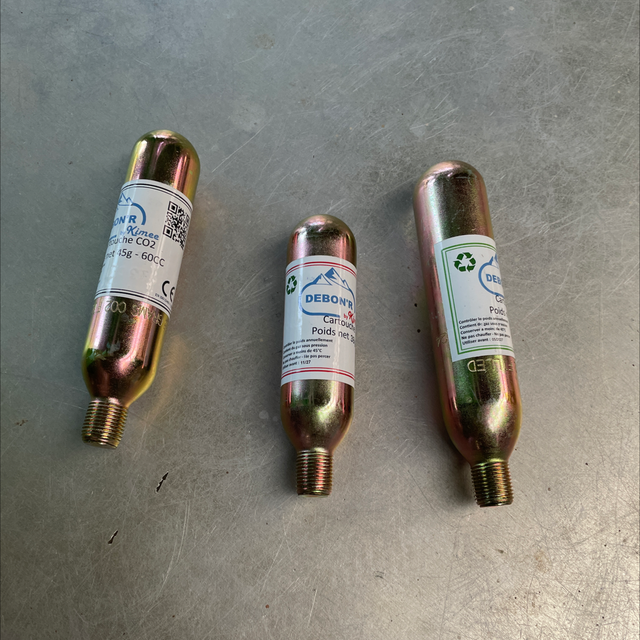 Cartouche CO2 pour gilet Airbag