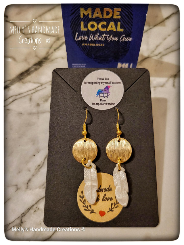 Feather &amp; Gold disc dangle earrings 