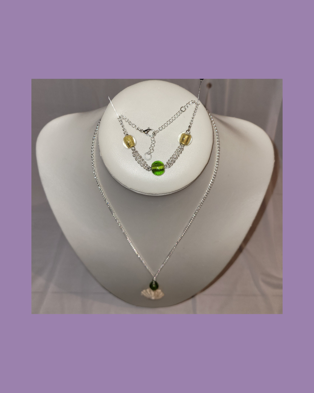 Emerald, Shell Jewellery Set