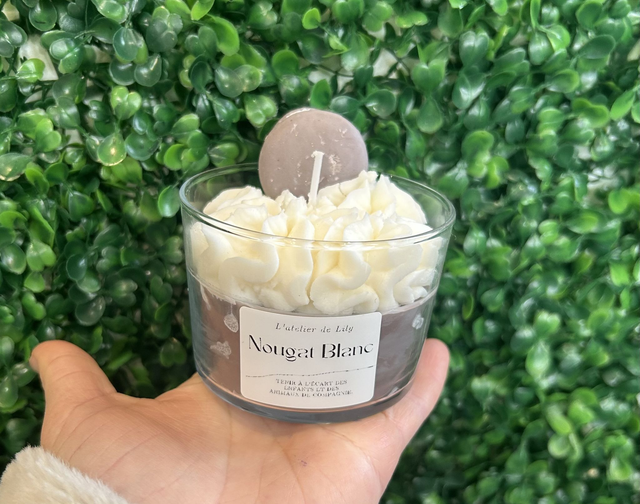 Bougies gourmandes, nougat blanc