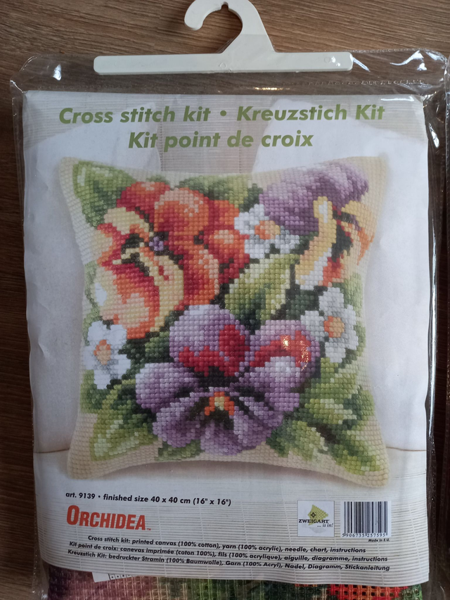 Kruissteekkussen Orchidea (9139)