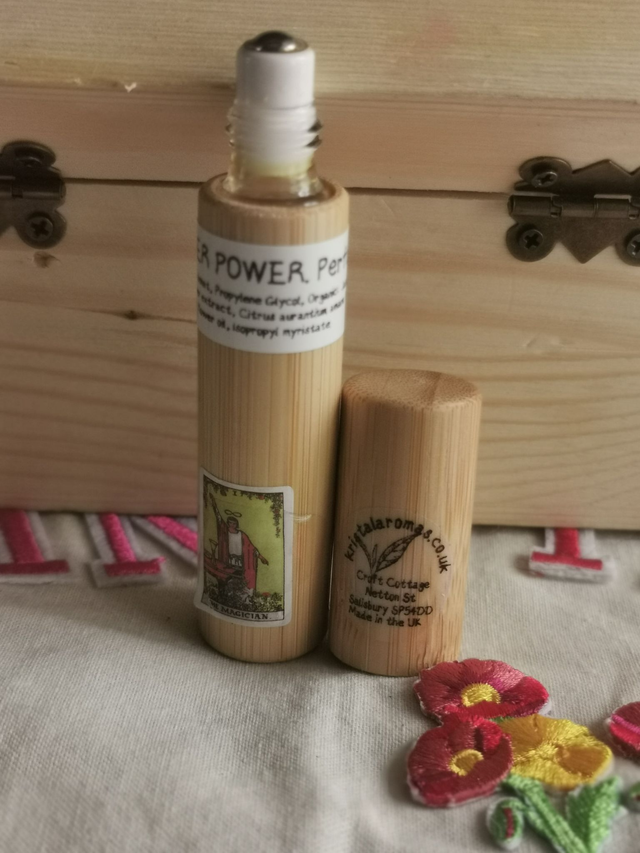 Perfume Flower Power 10ml ( Bamboo encased- Roll on )