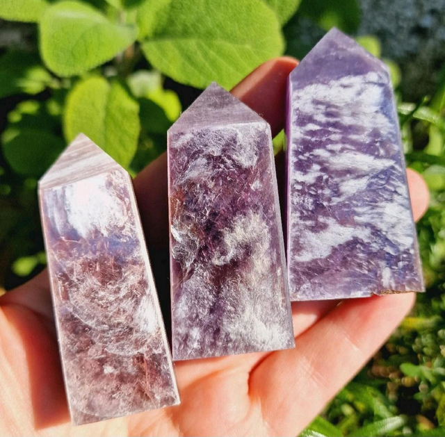 Purple Mica Point 