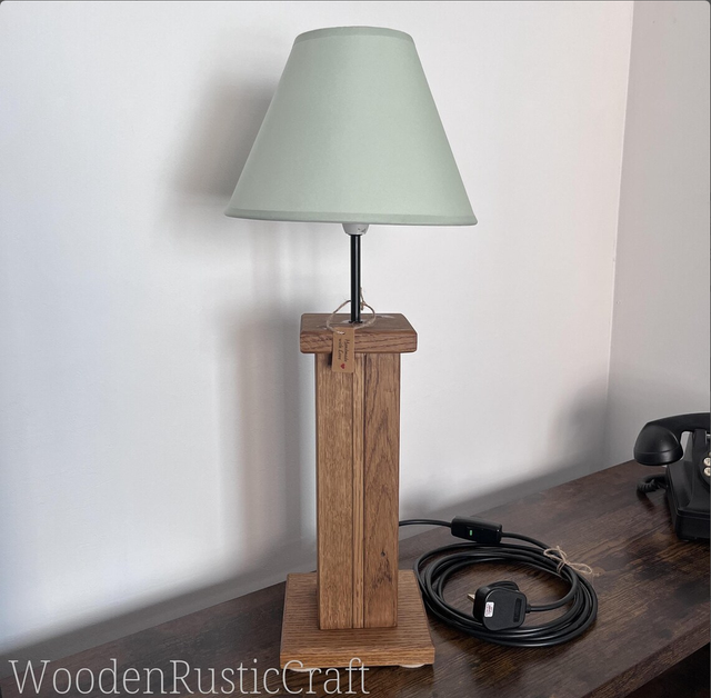 Tall Reclaimed Wood Table Lamp – Upcycled Rustic Lighting