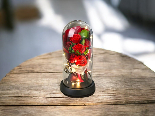 Ewiger Rosenstrauss mit LED-Lichter