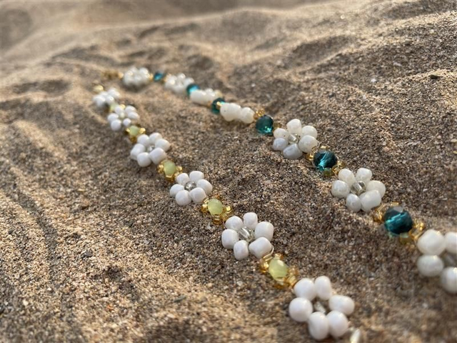 bracelet fleuri vert