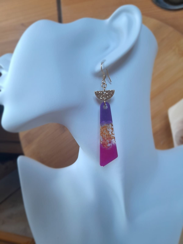 ✨IRIS ✨Boucles d'oreilles en résine - Rose violet doré