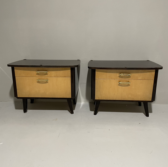 2 nightstands mid-century 