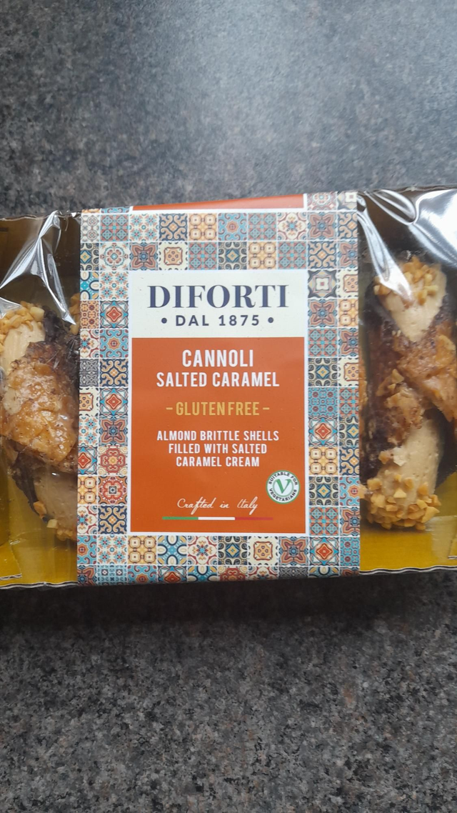 Cannoli - Salted Caramel