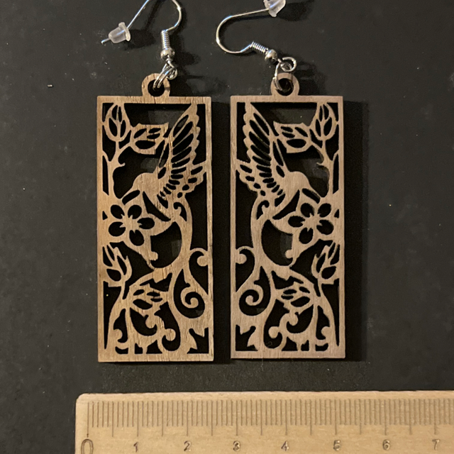 Tableau oiseaux en noyer 