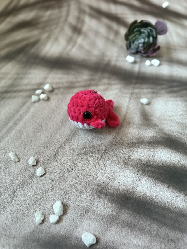 Porte-clés baleine rose fushia