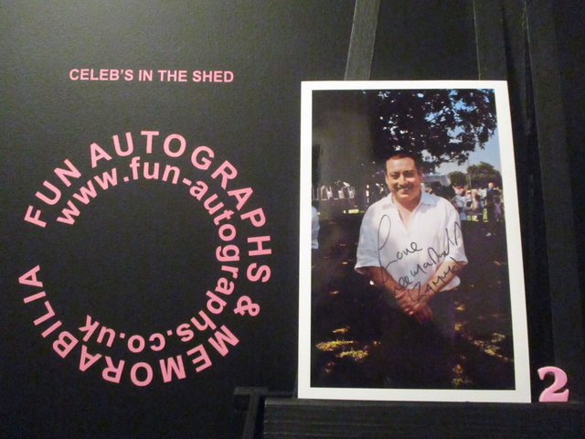 Lee MacDonald Authentic Autographed 6x4 Our Facing White Border Photograph (2)