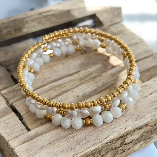 Bracelet à mémoire de forme (blanc et doré)