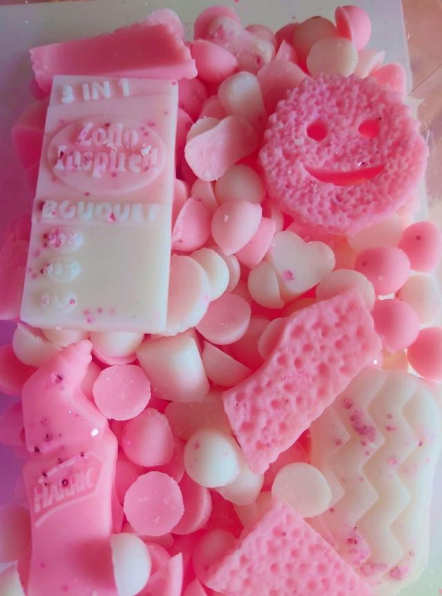 Lenny Pink Tulips &amp; White Jasmine 