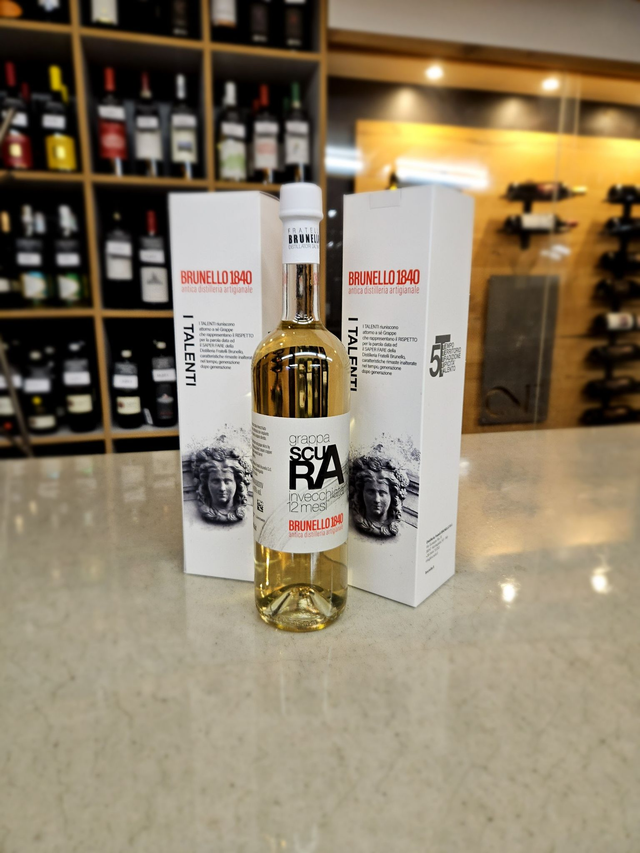 COFFRET GRAPPA SCURA (12 mois)